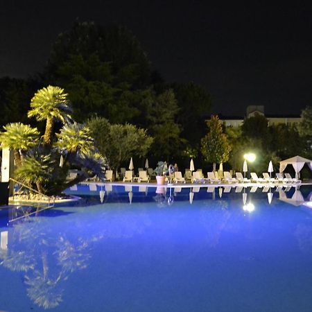 Hotel Internazionale Terme Абано-Терме Екстер'єр фото