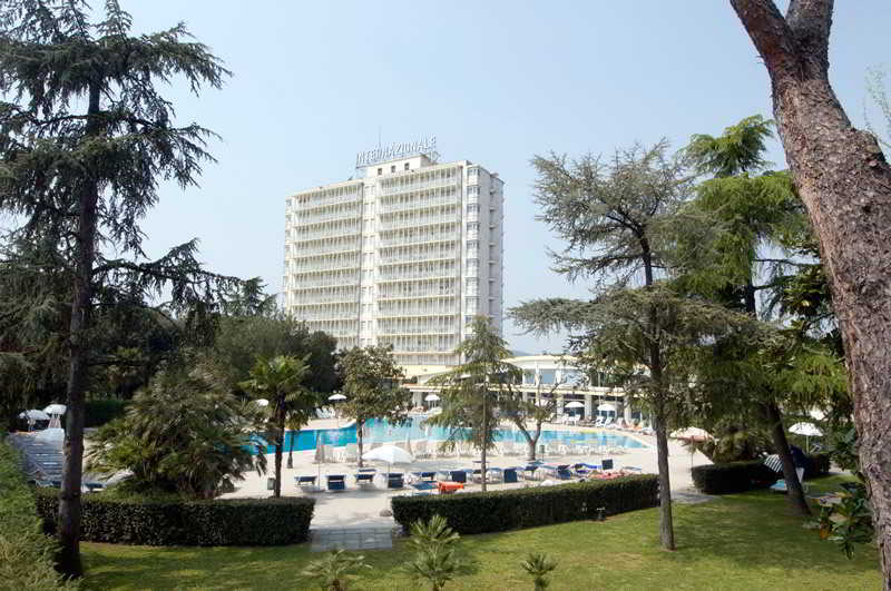 Hotel Internazionale Terme Абано-Терме Екстер'єр фото